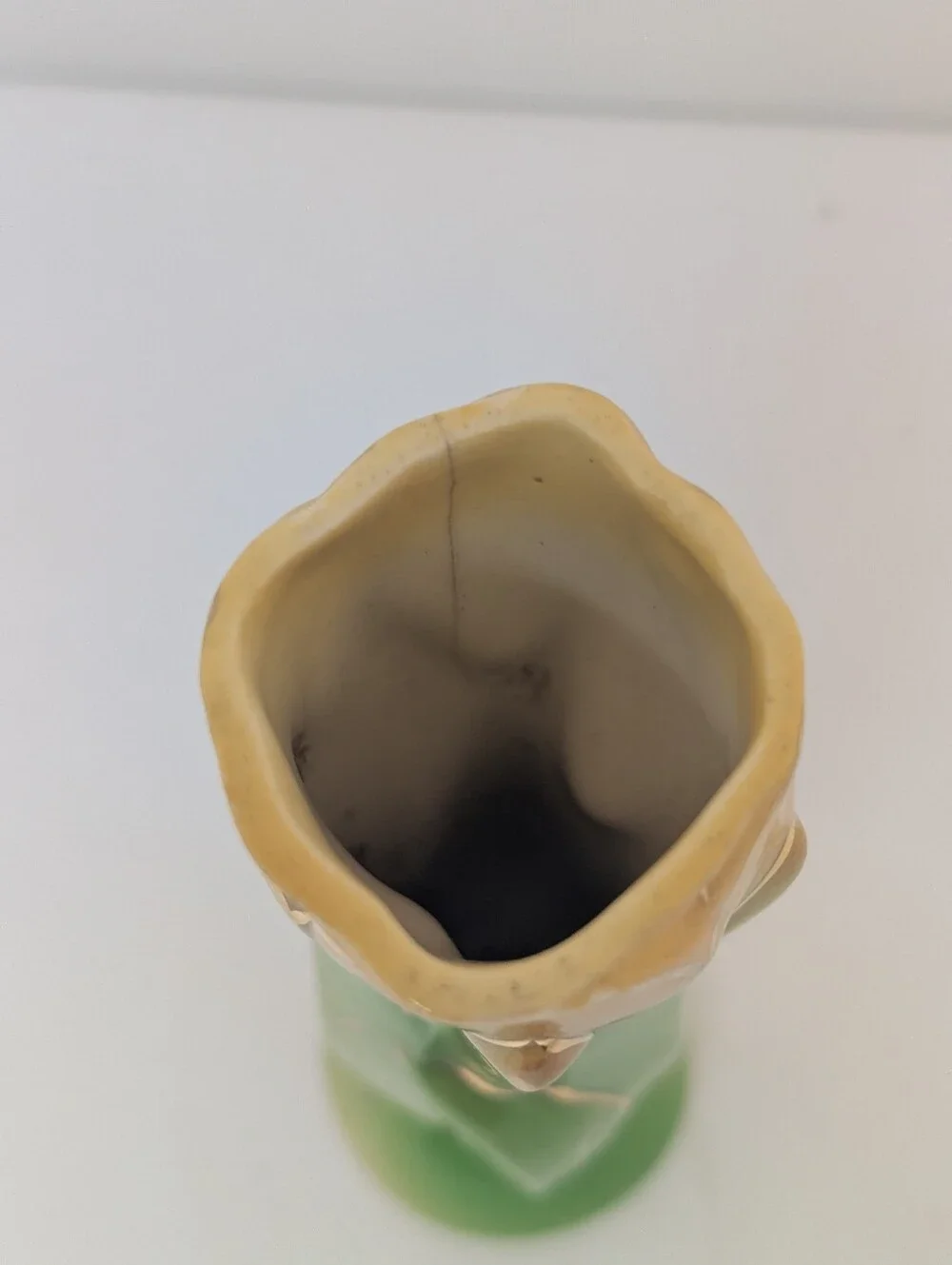Vintage Shawnee Yellow and Green Tulip Bud Vase USA Portery 1115